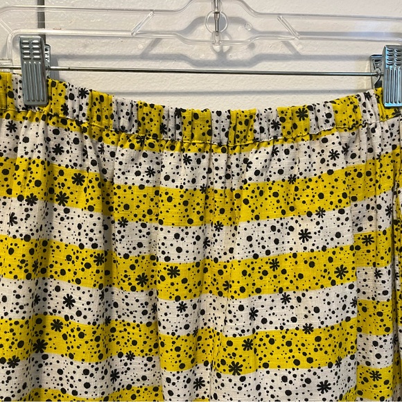 Compañia Fantastical A-line yellow, white and black print skirt - Picture 2 of 5